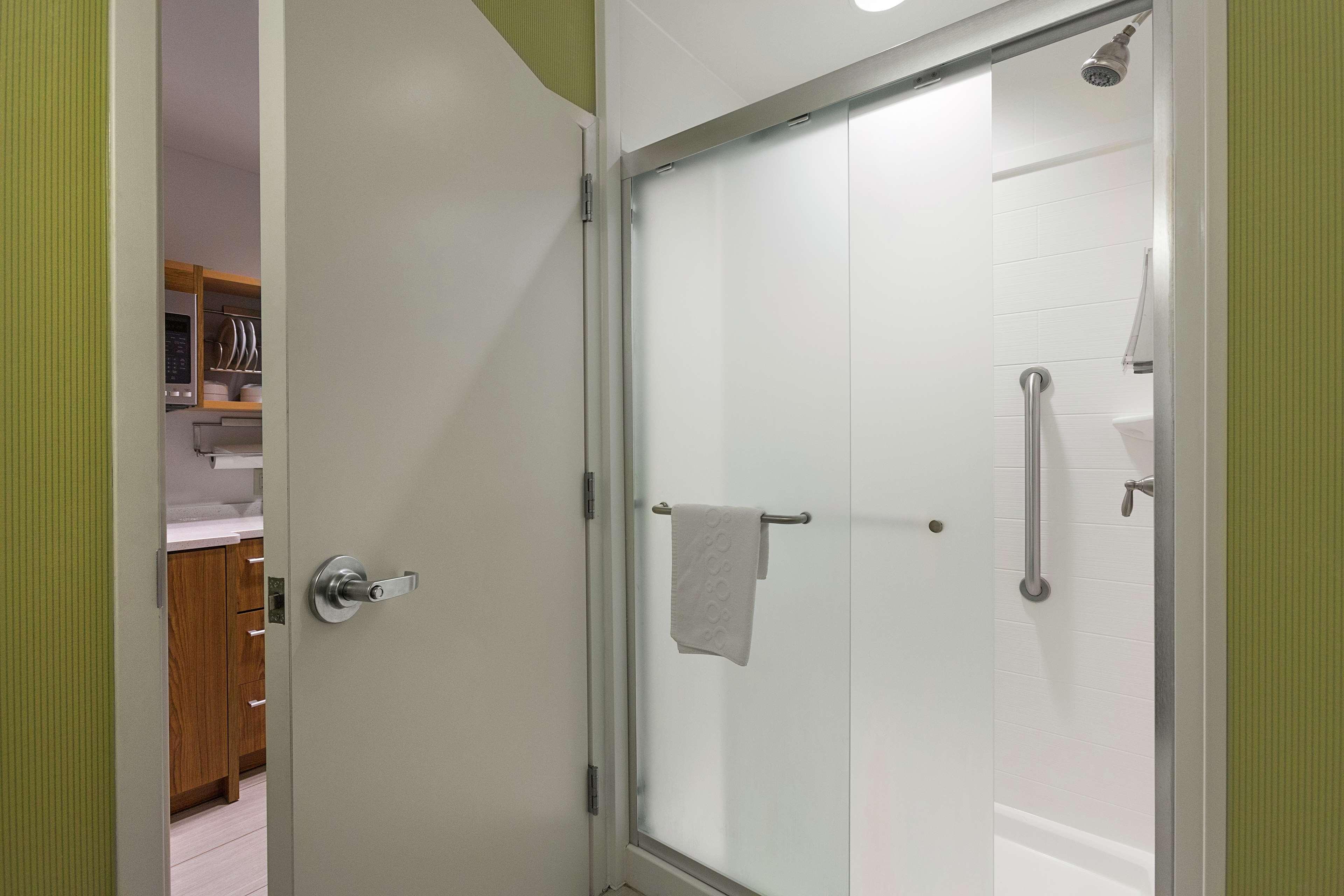 Home2 Suites By Hilton Greenville Airport Bagian luar foto