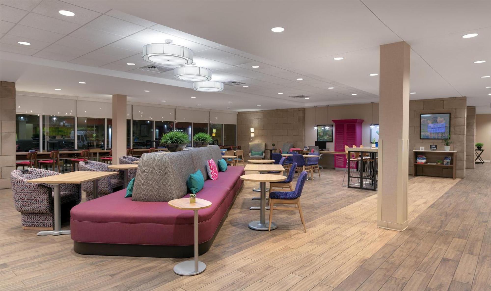 Home2 Suites By Hilton Greenville Airport Bagian luar foto